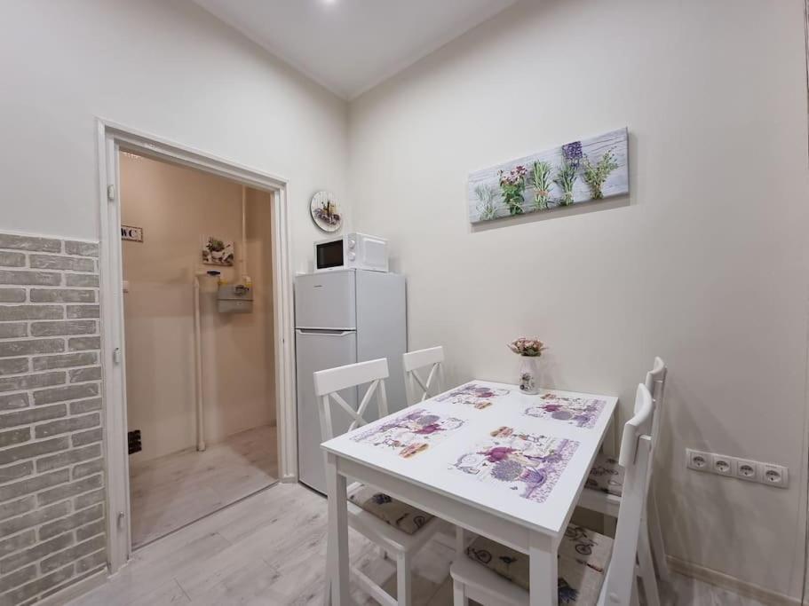 Vintage Apartman In City Center Miskolc Eksteriør bilde